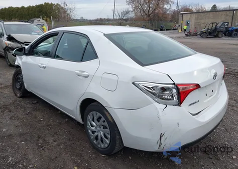 2018 Toyota Corolla Le z USA, uszkodzony, nr VIN 2T1BURHEXJC104973